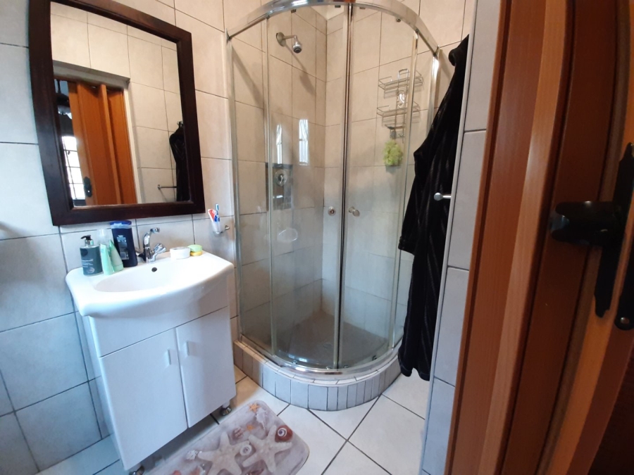 5 Bedroom Property for Sale in Sasolburg Ext 11 Free State